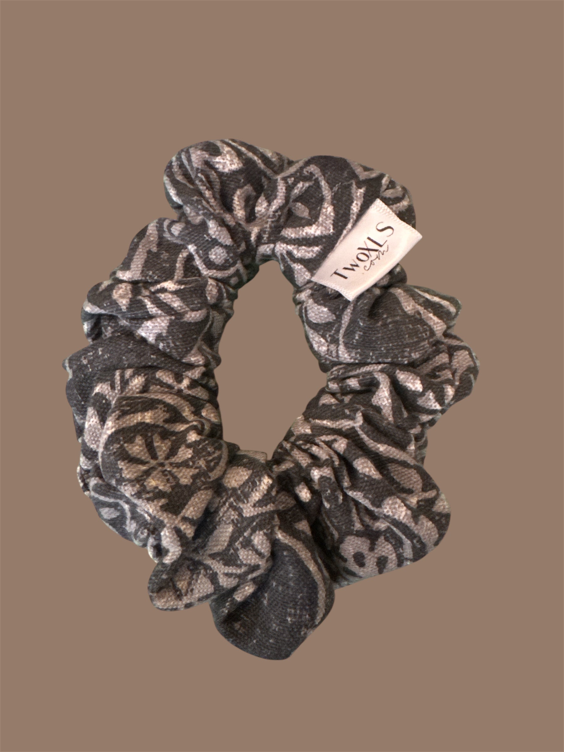 Gray Garden Scrunchies
